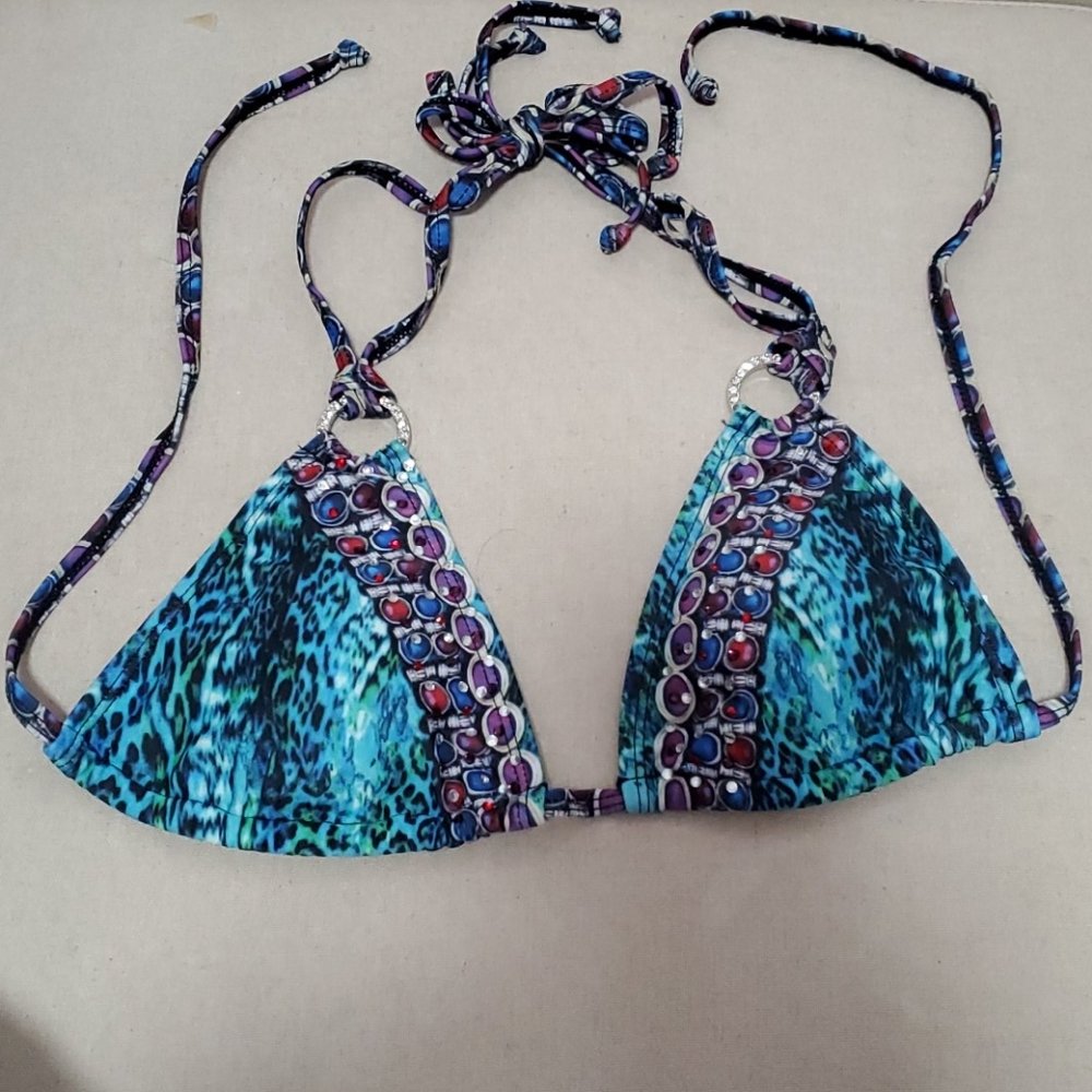 FORAVI  swim top